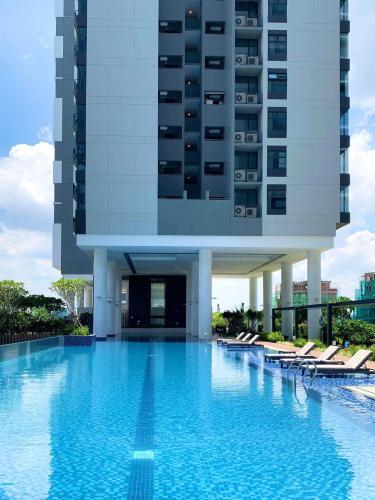 ho_boi Căn hộ One Verandah thuộc tầng trung, diện tích thông thuỷ 78m