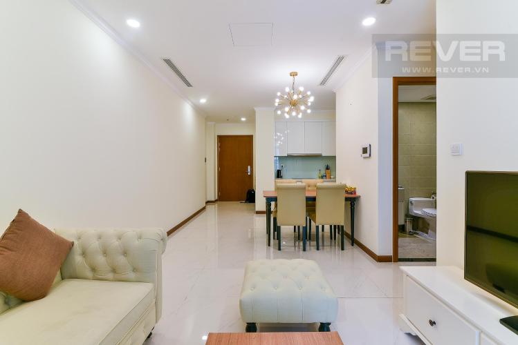 Phòng khách căn hộ Vinhomes Central Park Cho thuê căn hộ Vinhomes Central Park 2PN, tháp Landmark Plus, diện tích 57m2, đầy đủ nội thất