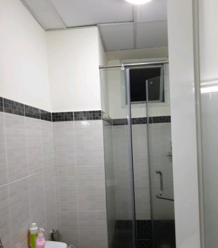 Phòng tắm căn hộ chung cư An Hội 3, Gò Vấp Căn hộ chung cư An Hội 3 bàn giao nội thất cơ bản, hướng Tây Nam.