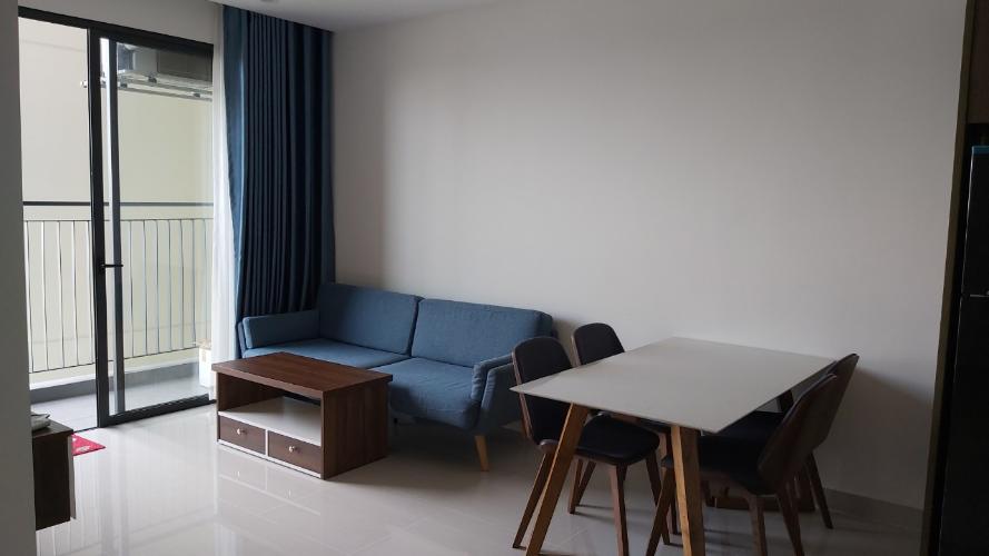 Căn hộ Vinhomes Grand Park tầng trung cùng hướng trường học.