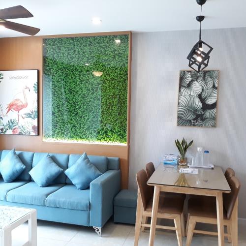 Phòng khách căn hộ Sunrise Riverside Cho thuê căn hộ Sunrise Riverside tầng trung, đầy đủ nội thất, diện tích 71.03m2.