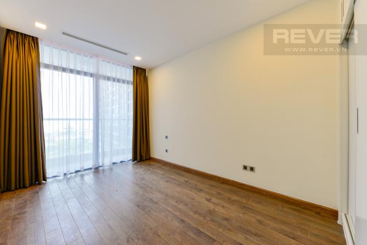 phòng ngủ 2 Căn hộ Vinhomes Central Park tầng cao Park 6 nội thất cơ bản, view sông