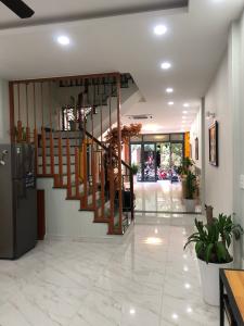 Phòng khách nhà phố quận 7 Bán nhà phố KDC Nam Long, phường Phú Thuận, quận 7, diện tích đất 78m2, diện tích sử dụng 194.9m2, sổ hồng đầy đủ.