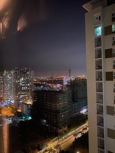 View căn hộ The Park Residence Bán căn hộ view thành phố The Park Residence tầng cao, đầy đủ nội thất.