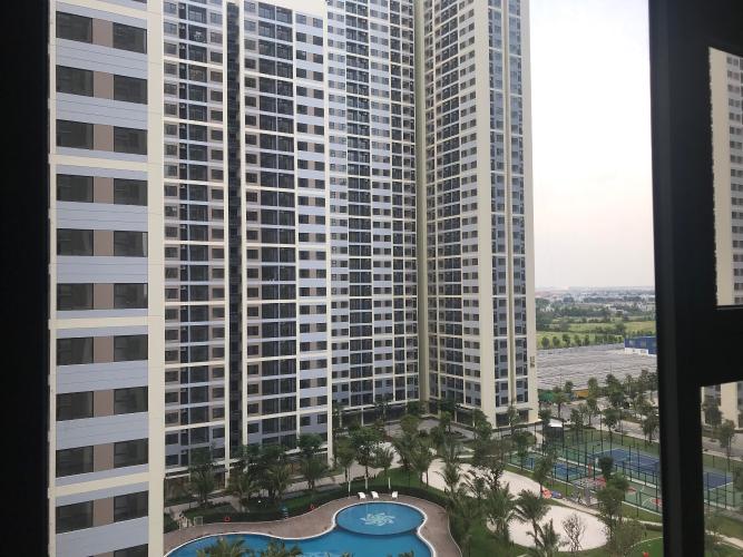 View Vinhomes Grand Park Quận 9 Căn hộ Vinhomes Grand Park tầng trung, ban công hướng Đông Bắc.