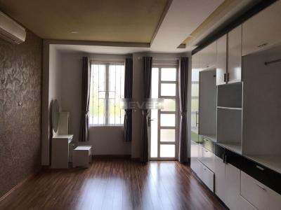 Phòng ngủ nhà phố Bình Trưng Tây, Quận 2 Nhà phố mặt tiền sân vườn rộng rãi, thích hợp kinh doanh.