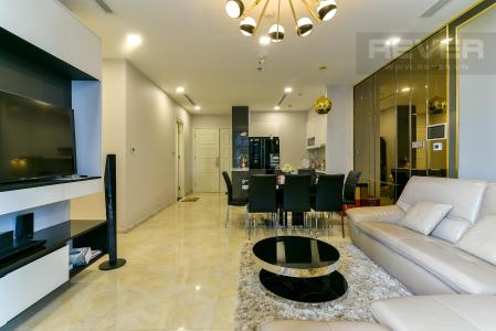 Phòng khách căn hộ Vinhomes Golden River Bán hoặc cho thuê Vinhomes Golden River 2PN, tháp The Aqua 1, đầy đủ nội thất, view sông và nội khu