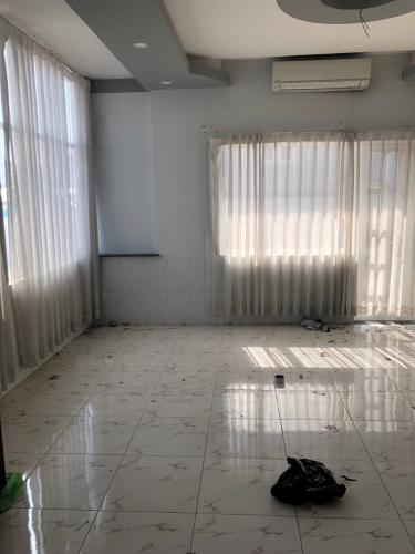 Nhà phố quận 4 Bán nhà phố đường số 40, diện tích đất 31.5m2, diện tích sàn 118.6m2, sổ hồng đầy đủ