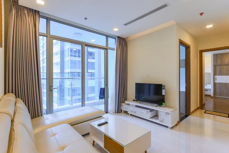 Căn hộ Vinhomes Central Park 2 phòng ngủ, tầng cao P6, view sông