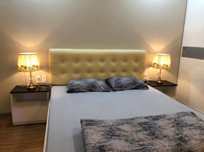 Phòng ngủ căn hộ The Gold View Căn hộ tầng cao The Gold View 2 phòng ngủ, ban công hướng Tây Bắc.