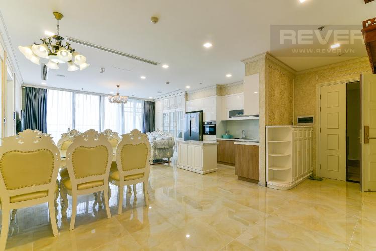 Phòng khách căn hộ VINHOMES GOLDEN RIVER Bán hoặc cho thuê căn hộ Vinhomes Golden River 3PN, đầy đủ nội thất, view sông Sài Gòn và Bitexco