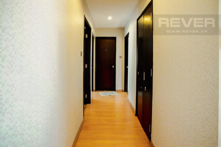 Lobby Căn hộ Chung cư Phú Mỹ tầng cao, 3PN, nội thất đầy đủ, view hồ bơi