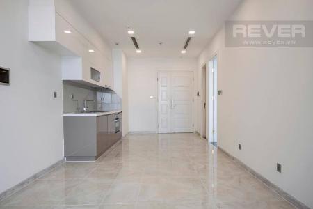 Bán hoặc cho thuê officetel Vinhomes Golden River 1PN, tháp The Aqua 4, nội thất cơ bản, ban công Đông Bắc