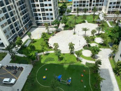 View Vinhomes Grand Park Quận 9 Căn hộ Vinhomes Grand Park tầng cao, ban công hướng Tây Bắc.