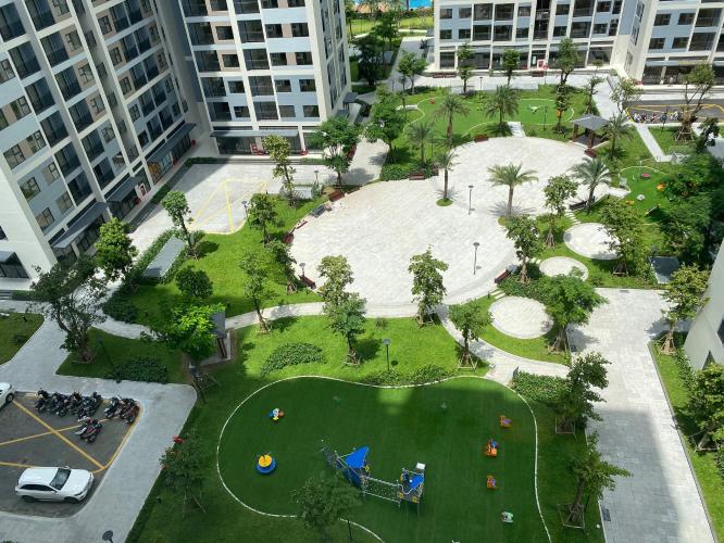 View Vinhomes Grand Park Quận 9 Căn hộ Vinhomes Grand Park tầng cao, ban công hướng Tây Bắc.