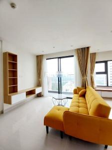 Phòng khách Vinhomes Grand Park Quận 9 Căn hộ Vinhomes Grand Park tầng cao, view sông trữ tình thoáng mát.