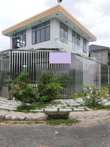 Nhà phố KDC Đông Dương đường Bưng Ông Thoàn quận 9 Nhà phố 2 mặt tiền đường lớn, rộng 230m2 hướng Tây Bắc.