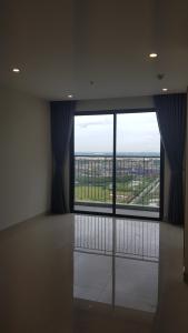 Phòng khách căn hộ Vinhomes Grand Park Căn hộ Vinhomes Grand Park nội thất cơ bản, view thành phố.