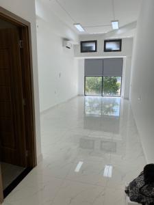 Officetel The Sun Avenue tầng thấp, block 4, diện tích 41m2 - 1 phòng ngủ, nội thất cơ bản