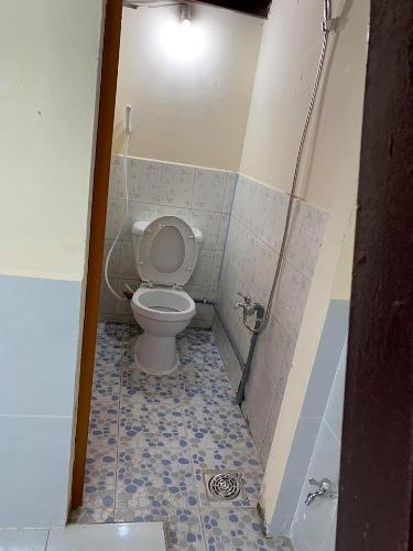 Phòng tắm nhà phố Bùi Minh Trực, Quận 8 Nhà phố Quận 8 hướng Nam diện tích 4mx20m, khu dân cư an ninh.