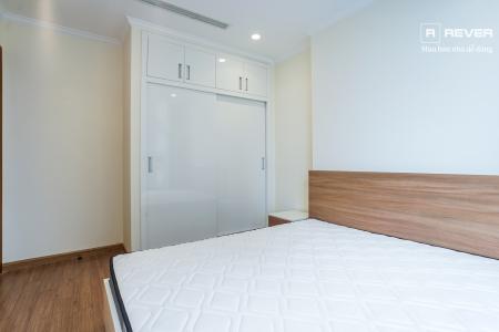 Phòng ngủ căn hộ VINHOMES CENTRAL PARK Cho Thuê căn hộ Vinhomes Central Park 1PN, đầy đủ nội thất, ban công Đông Bắc