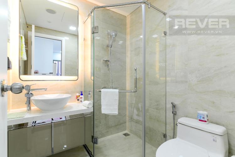 913113b59cb67ae823a7 Cho thuê căn hộ Vinhomes Central Park 2PN, tháp Landmark 81, đầy đủ nội thất, hướng Đông Nam, view hồ bơi