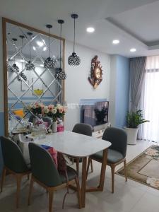 Phòng ăn Jamona Heights Quận 7 Căn góc Jamona Heights tầng thấp, đầy đủ nội thất.