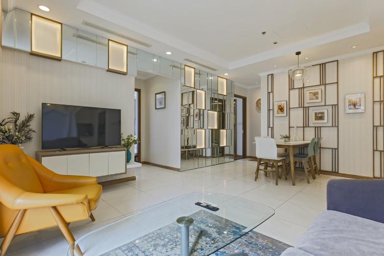 Phòng khách căn hộ Vinhomes Central Park Cho thuê căn hộ Vinhomes Central Park 3PN, tầng cao, diện tích 100m2, đầy đủ nội thất