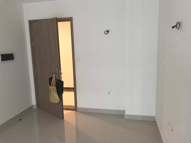 Phòng khách Vinhomes Grand Park Quận 9 Căn hộ Vinhomes Grand Park tầng trung, ban công hướng Đông Bắc.