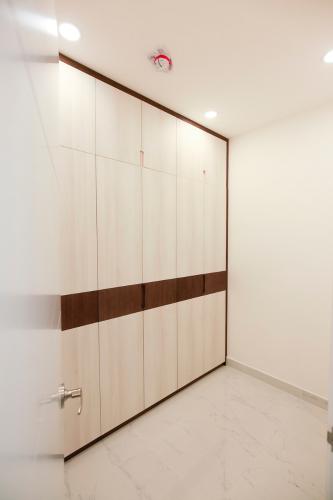 tủ quần áo căn hộ Terra Royal Cho thuê căn hộ tầng cao Terra Royal đầy đủ nội thất hiện đại.