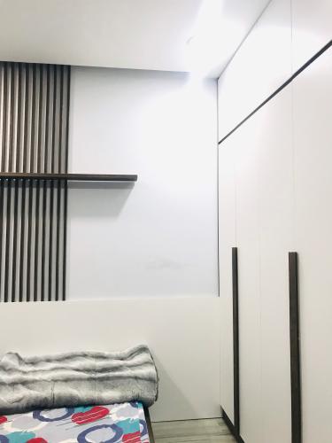 Phòng ngủ căn hộ The Gold View Căn hộ The Gold View 2 phòng ngủ view tầng cao nhìn ra hồ bơi.