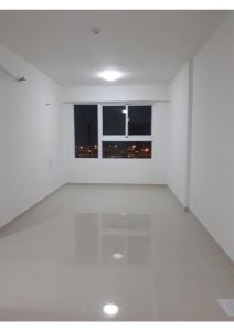 Cho thuê căn hộ Citisoho 2PN, tầng 21, nội thất cơ bản, bao phí quản lý