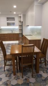 Phòng khách căn hộ SAIGON SOUTH RESIDENCE Bán căn hộ Saigon South Residence 2 phòng ngủ diện tích 71m2, ban công hướng Tây Nam