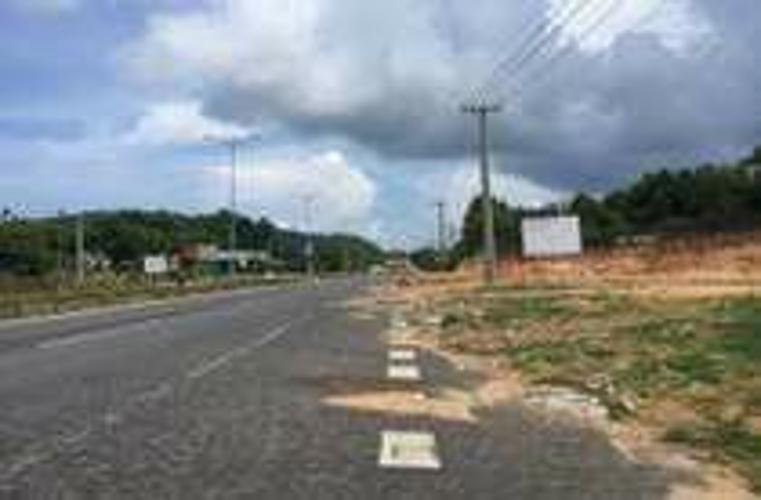 Đường vào đất nền quận 7 Bán đất nền biệt thự đường Nguyễn Văn Quỳ phường phú thuận quận 7, diện tích đất 157.5m2, sổ đỏ đầy đủ.