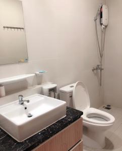 Phòng tắm Jamila Khang Điền, Quận 9 Căn hộ Jamila Khang Điền tầng thấp, hướng Đông Nam, 2 phòng ngủ.