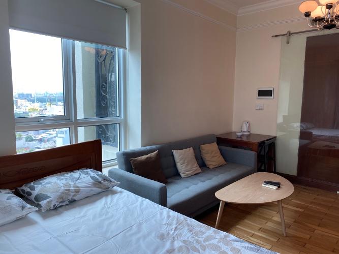 Khu vực xem TV The Manor, Bình Thạnh Căn hộ The Manor ban công hướng Tây Nam, nội thất đầy đủ.