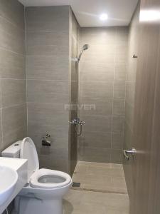 Toilet Vinhomes Grand Park Quận 9 Căn hộ Vinhomes Grand Park tầng trung, view nội khu thoáng đãng.