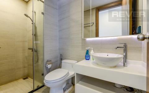 phòng tắm 2 Căn hộ Vinhomes Central Park tầng trung Park 1 thiết kế hiện đại