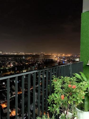 View căn hộ M-One Nam Sài Gòn Căn hộ M-One Nam Sài Gòn tầng cao view thành phố đẹp lung linh.