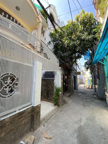 Hẻm nhà phố đường Thống Nhất, Gò Vấp Nhà phố hướng Bắc diện tích 100m2 hẻm xe máy, sổ hồng bàn giao ngay.