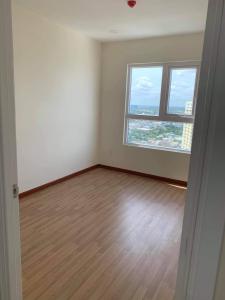 Phòng ngủ Diamond Riverside, Quận 8 Căn hộ Diamond Riverside ban công hướng Bắc, nội thất cơ bản.