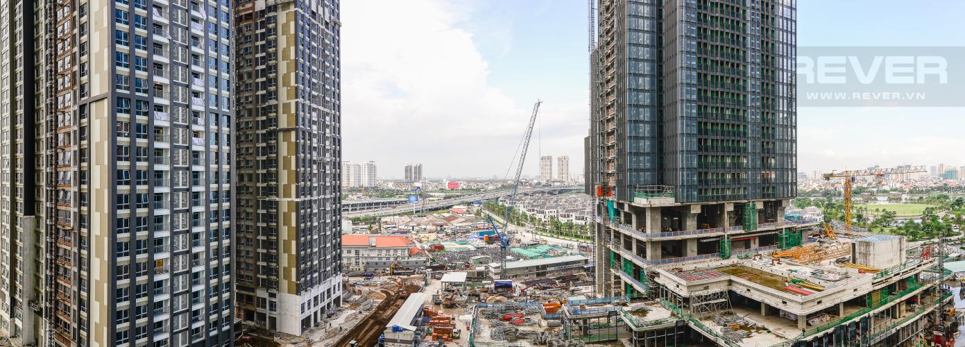 View Căn hộ Vinhomes Central Park tầng trung Landmark 3 nội thất cơ bản
