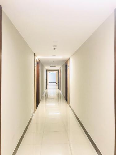 Hành lang  căn hộ The Gold View Bán căn hộ The Gold View nội thất cơ bản, view sông và thành phố.