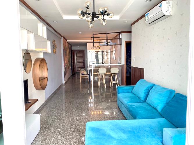 Phòng khách căn hộ Hoàng Anh Thanh Bình Căn hộ Hoàng Anh Thanh Bình tầng cao, view ngắm trọn thành phố.