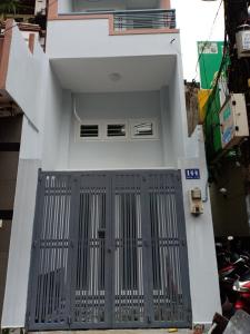 Bán nhà phố đường Trần Nhân Tôn, phường 2, quận 10, diện tích đất 22.2m2, diện tích sử dụng 107m2.