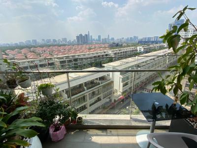 View căn hộ Sarica Condominium Căn hộ Sarica Condominium đầy đủ nội thất tiện ích, hướng Nam.