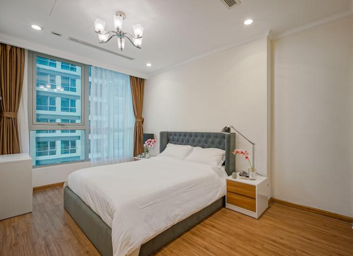 Phòng ngủ officetel Vinhomes Central Park Bán officetel Vinhomes Central Park 1PN, diện tích 53m2, đầy đủ nội thất, view Landmark 81