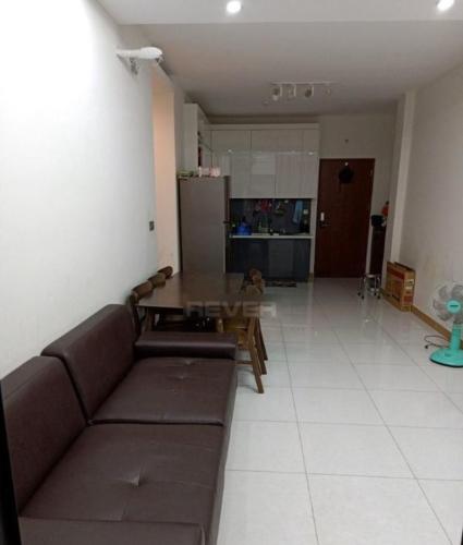 Phòng khách căn hộ Era Town Căn hộ Era Town đầy đủ nội thất, view nội khu thoáng mát.