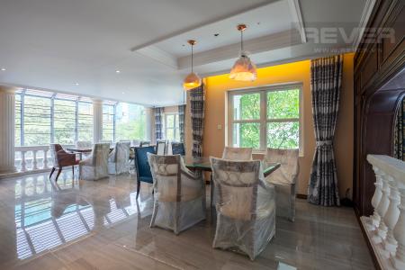 Phòng khách biệt thự Nhà Bè Bán hoặc cho thuê biệt thự KDC Kim Long, Nhà Bè, diện tích đất 10x21m, đầy đủ nội thất cao cấp, cửa hướng Nam