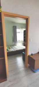 Phòng ngủ căn hộ chung cư Gia Phát Apartment Căn hộ chung cư Gia Phát Apartment nội thất đầy đủ, view thành phố sầm uất.